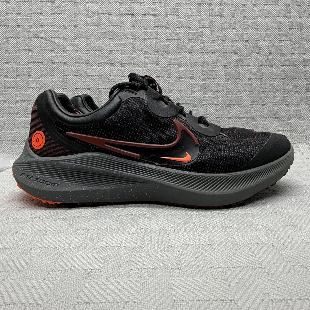Nike Air Zoom Shoes Mens Size 9.5 Black Shield‎ Running Sneakers DC3727-200